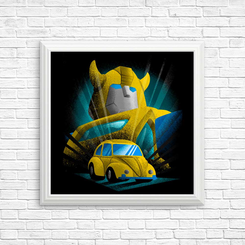 Stunning Bee Posters and Prints by Donnie Illustrations